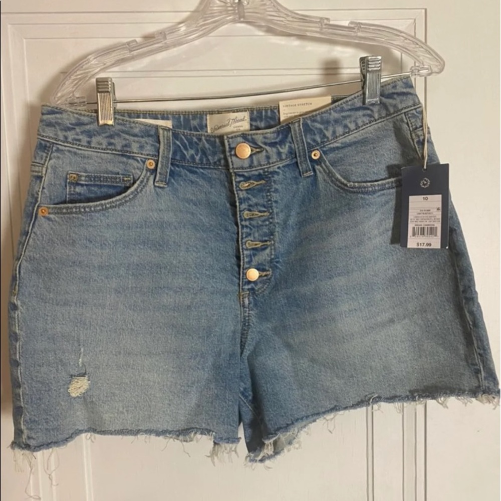 🆕 NWT Universal Threads “Vintage” Denim Cut-off Shorts Button Fly - Sz 10